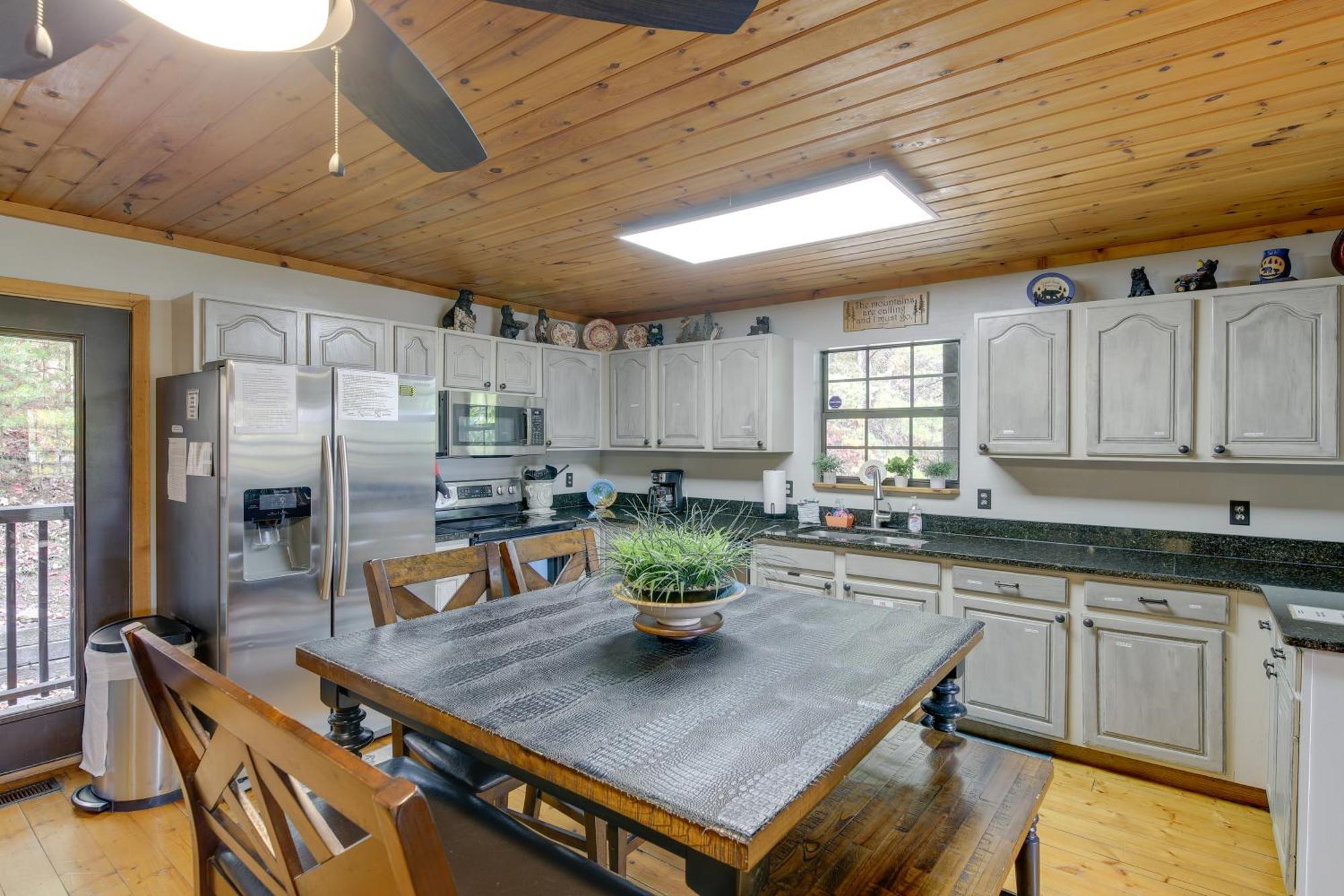 Above And Beyond Pigeon Forge Cabin With Prime Views! Exterior foto