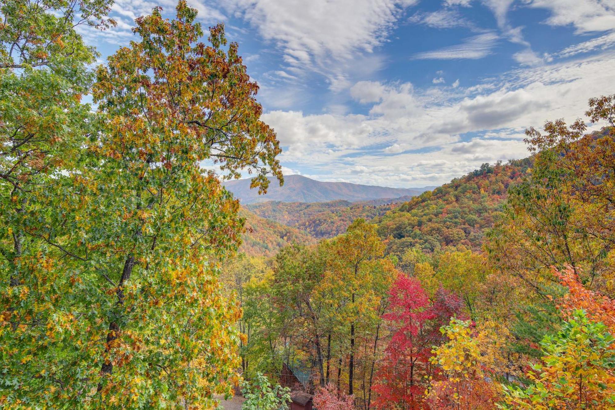 Above And Beyond Pigeon Forge Cabin With Prime Views! Exterior foto